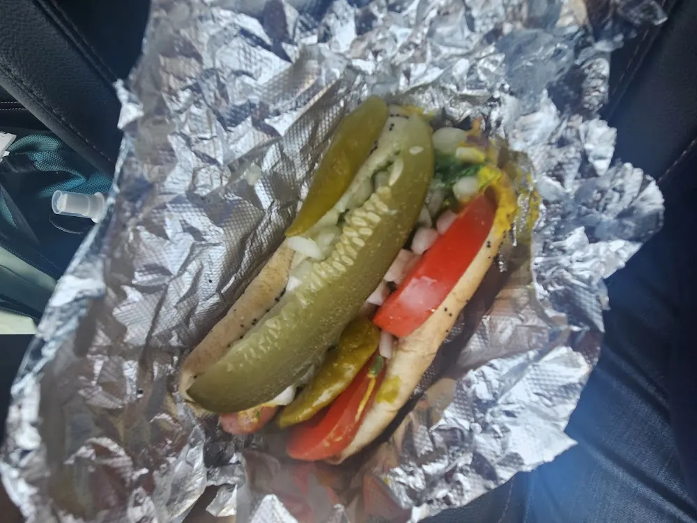 Roy's Chicago Dog